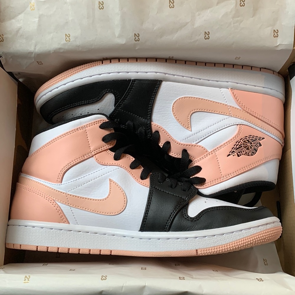 Jordan 1 Arctic Orange